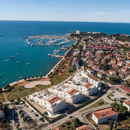 Humagum Sea View Apartment - Garden Palace Umag Zewnętrze zdjęcie