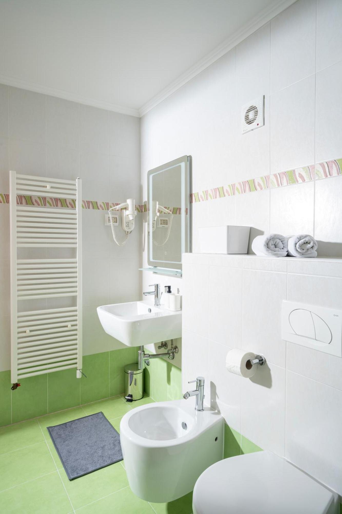 Humagum Sea View Apartment - Garden Palace Umag Zewnętrze zdjęcie