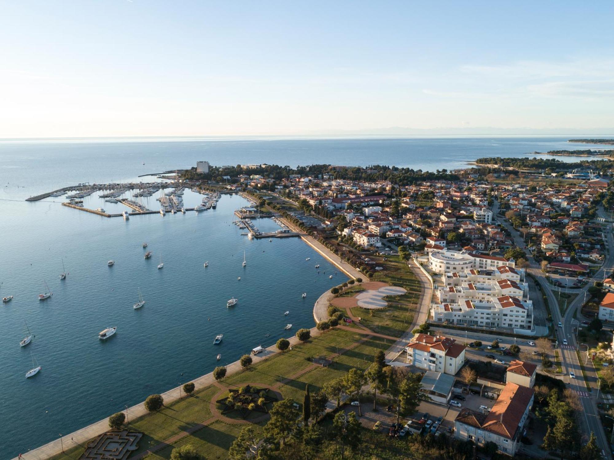 Humagum Sea View Apartment - Garden Palace Umag Zewnętrze zdjęcie
